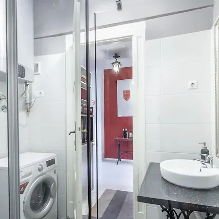 Lovely & Cozy Aircon