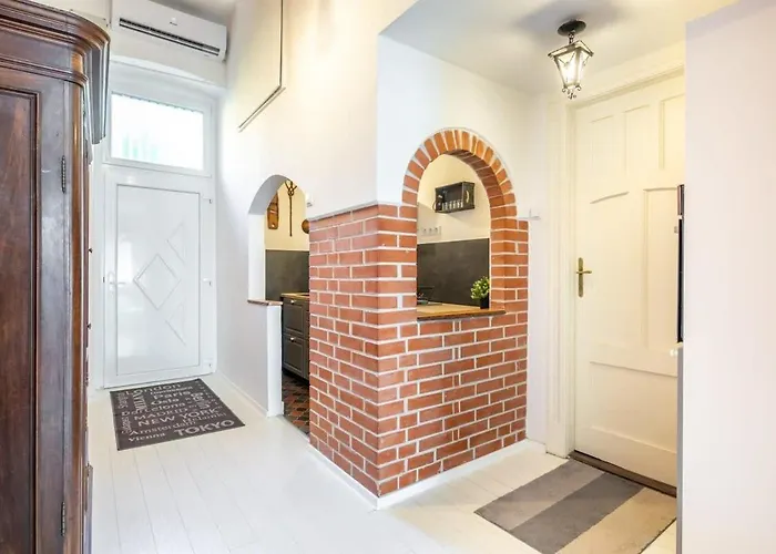 Appartement Lovely & Cozy Aircon