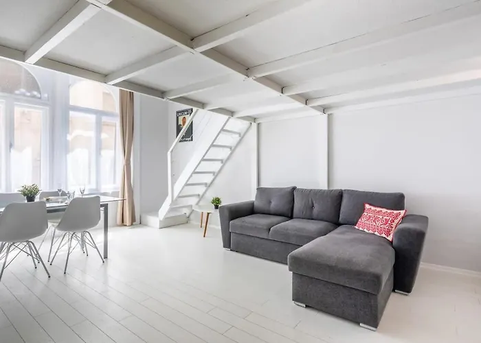 Lovely & Cozy Aircon * Budapest